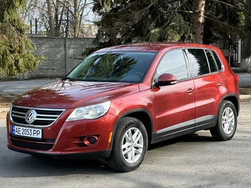 Авто Volkswagen Tiguan 2010 № 8625119