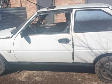 Авто ЗАЗ Таврия 1998 № 8625226