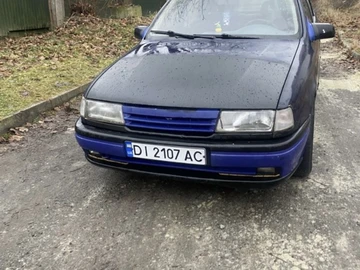Авто Opel Vectra 1989 № 8625318