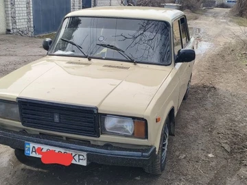 Авто ВАЗ 2107 1984 № 8625518