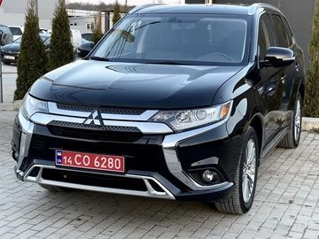 Авто Mitsubishi Outlander 2020 № 8625535