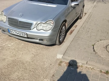 Авто Mercedes 240 2001 № 8625555