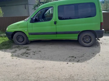 Авто Peugeot Partner 1999 № 8625556