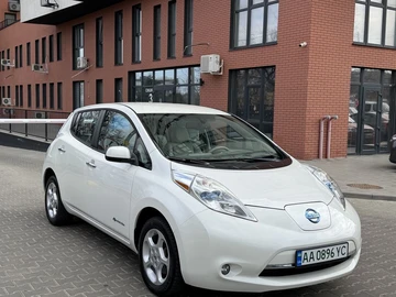 Авто Nissan Leaf 2013 № 8625559