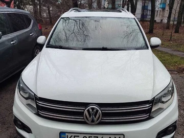 Авто Volkswagen Tiguan 2015 № 8625869
