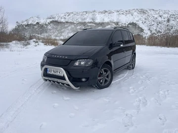 Авто Volkswagen Touran 2004 № 8625916