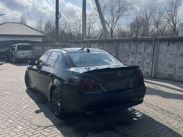 Авто BMW 5 Серия 2005 № 8626329