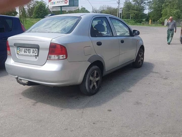 Авто Chevrolet Aveo 2004 № 8626366