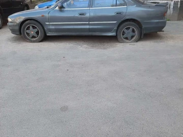 Авто Mitsubishi Galant 1995 № 8626390