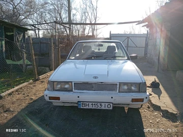 Авто Toyota Camry 1983 № 8627001