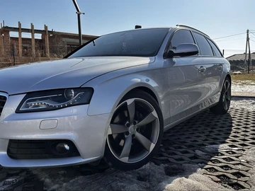 Авто Audi A4 2010 № 8627058