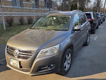 Авто Volkswagen Tiguan 2010 № 8627071