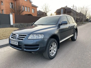 Авто Volkswagen Touareg 2004 № 8627278