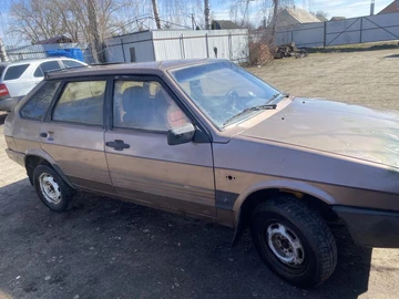 Авто ВАЗ 2109 1995 № 8627372