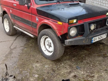 Авто ВАЗ 2121 1986 № 8627382
