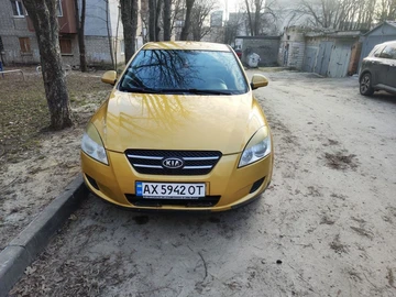 Авто KIA Cee X27 D 2009 № 8627398