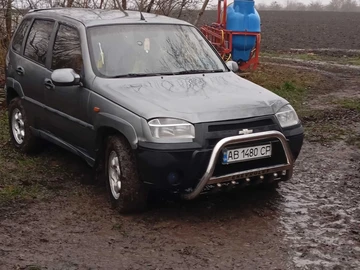 Авто ВАЗ 21214 2005 № 8627534