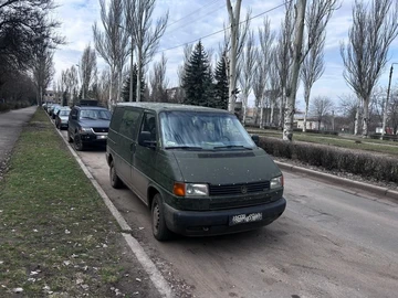 Авто Volkswagen Transporter 1999 № 8627582