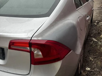 Авто Volvo S60 2015 № 8627607