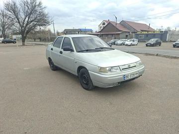 Авто ВАЗ 2110 2003 № 8627643