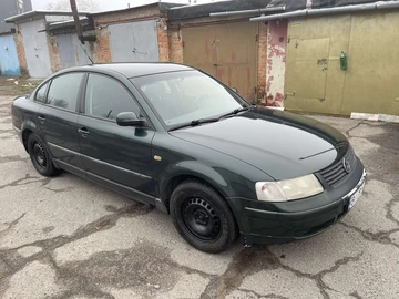 Авто Volkswagen Passat Sedan 1997 № 8627880
