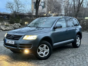 Авто Volkswagen Touareg 2006 № 8627949
