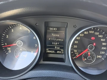 Авто Volkswagen Golf 2010 № 8627957