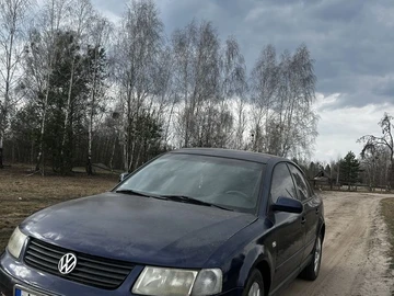 Авто Volkswagen Passat Sedan 2000 № 8627989