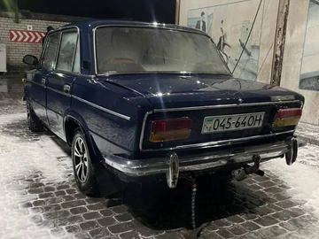 Авто ВАЗ 2103 1980 № 8628203