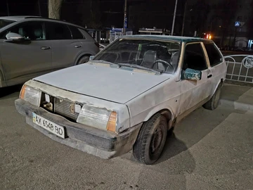 Авто ВАЗ 2108 1992 № 8628211
