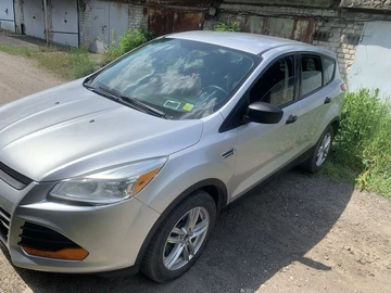 Авто Ford Escape 2014 № 8628213