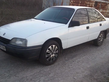 Авто Opel Omega 1987 № 8628214