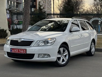 Авто Skoda Octavia 2009 № 8628304