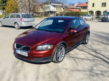 Авто Volvo C30 2008 № 8628646