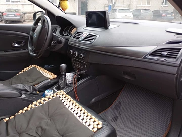 Авто Renault 5 2011 № 8628661