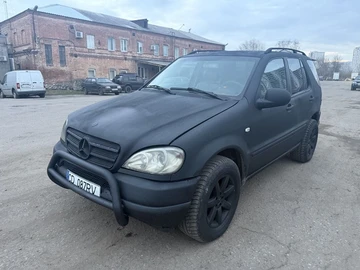 Авто Mercedes Ml Серия 2002 № 8628840