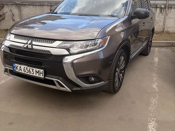 Авто Mitsubishi Outlander 2019 № 8628847