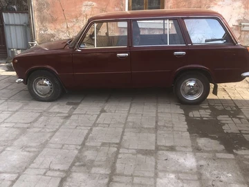 Авто ВАЗ 2102 1977 № 8628912