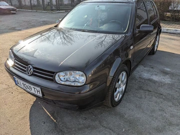 Авто Volkswagen Golf 2002 № 8628995