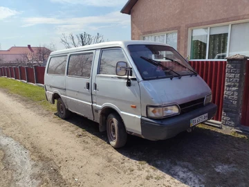 Авто KIA Besta 1998 № 8629003