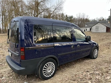 Авто Opel Combo 2005 № 8629025
