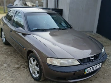 Авто Opel Vectra 1998 № 8629057