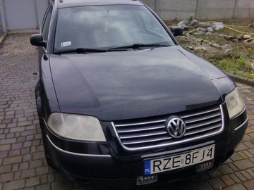Авто Volkswagen Passat Variant 1999 № 8629166