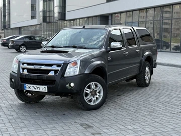 Авто Isuzu D-Max 2012 № 8629176