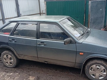 Авто ВАЗ 2109 2002 № 8629198