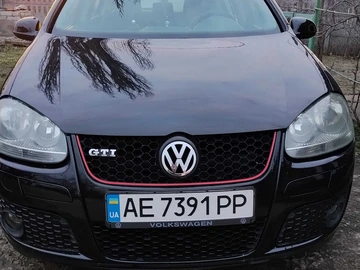 Авто Volkswagen Golf 2004 № 8629228