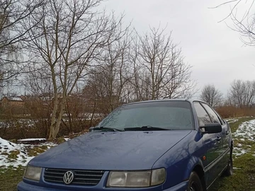 Авто Volkswagen Passat Sedan 1994 № 8629410