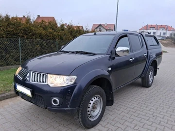 Авто Mitsubishi L 200 2011 № 8629424