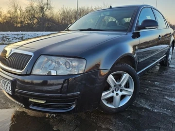 Авто Skoda Superb 2006 № 8629456