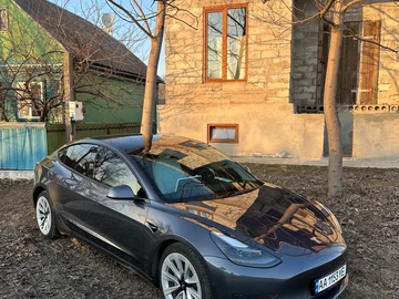 Авто Tesla Model 3 2021 № 8629501